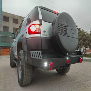 PARACHOQUE POSTERIOR TOYOTA FJ CRUISER